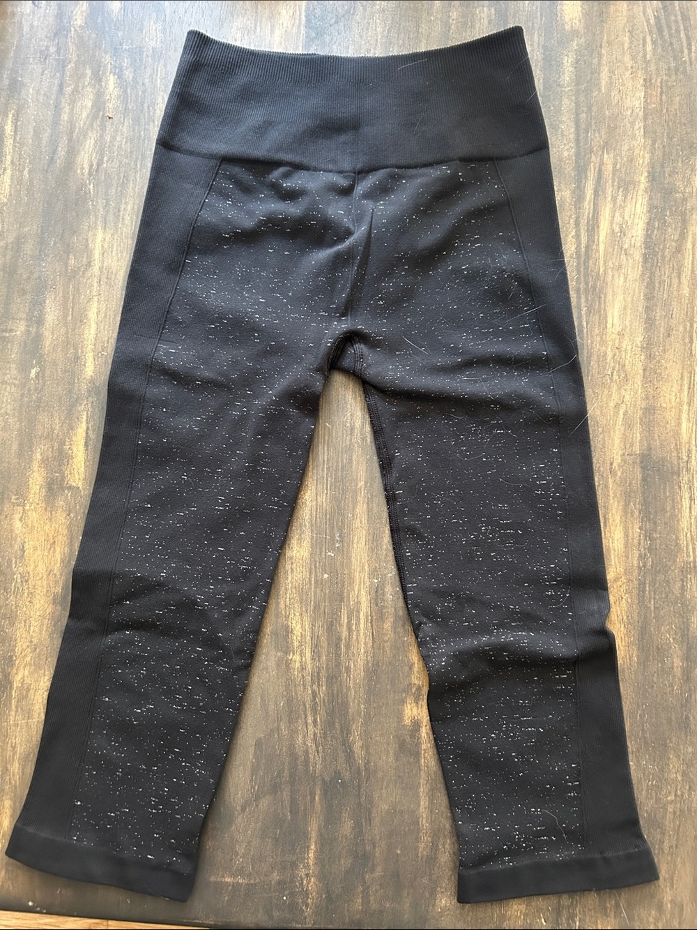 lululemon athletica Black Speckled Cropped Leggings